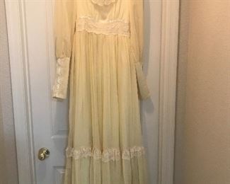 Gunne sax dress