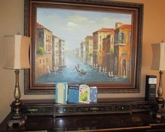 Stunning Heritage Dining Room Suite

