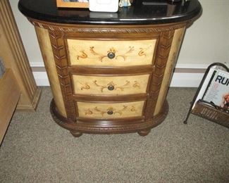 Raymour & Flanigan Night Tables

