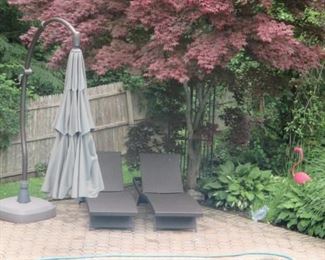 Outdoor Gazebo & Outdoor Patio Suit
Lounge Chairs
Cantilever Umbrella