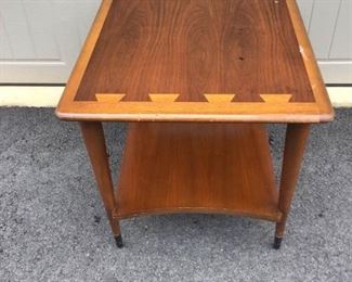 Vintage Side Table https://ctbids.com/#!/description/share/178835
