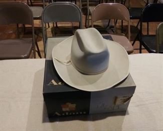 almost new dress hat