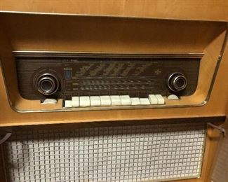 Emud vintage radio - works