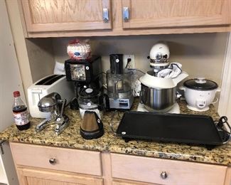 Small appliances, KitchenAid Mixer