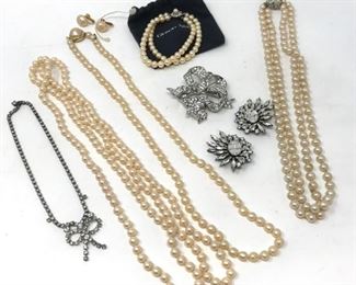 Pearl Jewelry, Armani and More https://ctbids.com/#!/description/share/178795