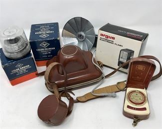 Vintage Agfa Camera and Accessories https://ctbids.com/#!/description/share/178925