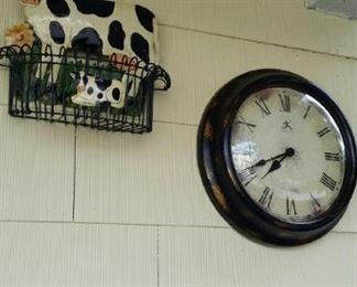 tbs cow tin basket