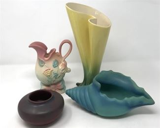 Van Briggle & Hull Pottery     https://ctbids.com/#!/description/share/178948