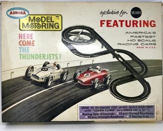 Vintage HO Slot Car Racing in Box https://ctbids.com/#!/description/share/178971