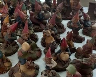 LOTS OF TOM CLARK KNOMES