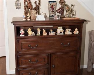 Entertainment Center/Dresser