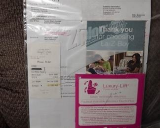 La-Z-Boy luxury Lift Chair