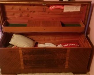 Lane cedar chest...mint condition 