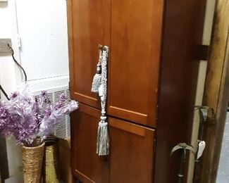 TV armoire