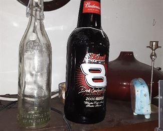 Commemorative bottle