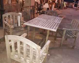 TEAKSCAPE brand patio set! Dont b fooled by patina! Gorgeous set and solid construction