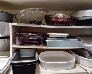 lots of bake & cook ware