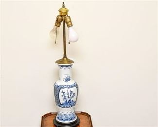 17. Chinese Porcelain Baluster Urn Lamp