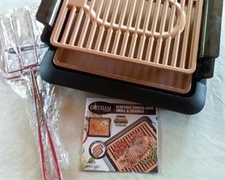 60 Gotham Electric Smokeless Grill, Griddle, and Pitchfork