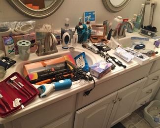 Bathroom Items, Curling Iron, Clippers