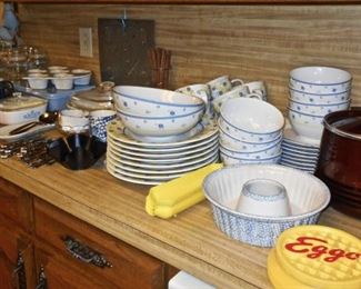 Pfaltzgraff Dinnerware