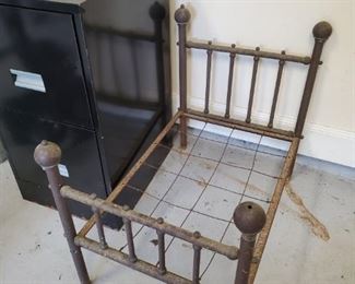 Vintage Doll bed