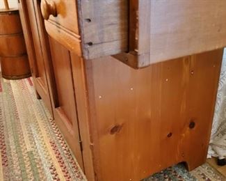 Side view of the antique dry sink