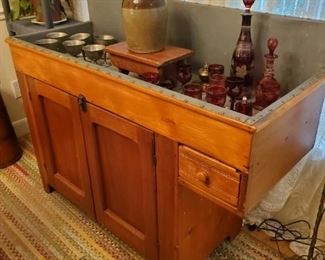 All original, beautiful 1800s Dry Sink, heart pine
