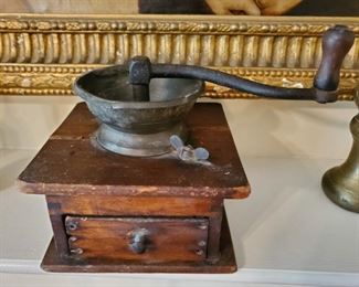 Coffee grinder