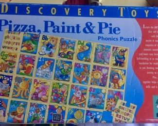Discovery Toys Phonics Puzzle 
