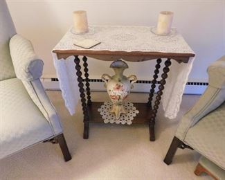 Ornate accent table 26"W x 14.25"D  x 28"H