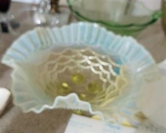 Gorgeous yellow and milk glass Vaseline scalloped Bowl