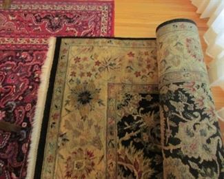 Beautiful 9 X 11 Wool Rug in great condition