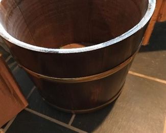 Wood decorated bucket