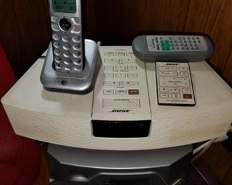 Bose stereo and phone system