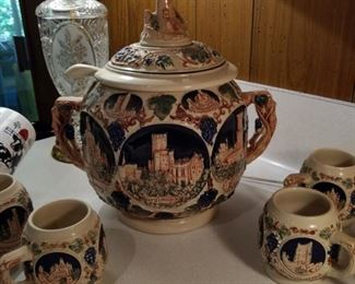 This is a beautiful Set of German Pottery - Gerz