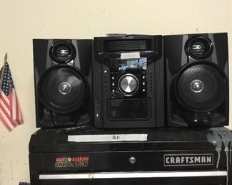 Garage - stereo - great condition 