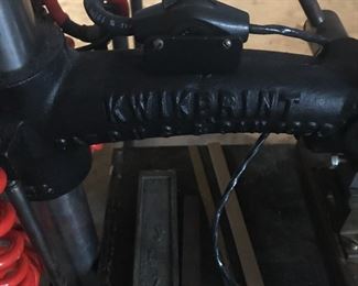 Kwikprint type set press. This is old but Jean repaired and used