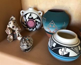 Acoma pottery 