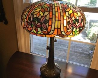 Repro Tiffany lamp