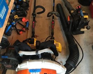Garage: blower and trimmers