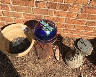 Gazing ball