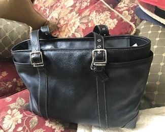 Authentic Coach purse never used