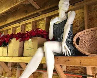 Lovely display manikin 