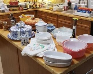 Full kitchen