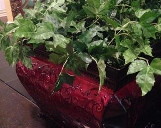 An additional red planter