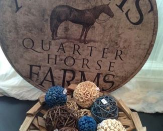 Horse farm motif
