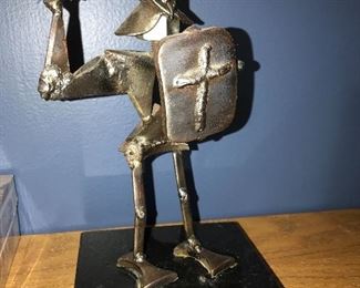 METAL SCULPTURE STATUE