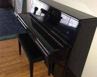 WURLITZER UPRIGHT PIANO