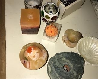 VINTAGE PAPERWEIGHTS